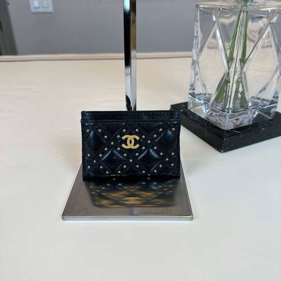 CHANEL Handbags - Chanel Black Lambskin CC Logo Wallet Card Holder